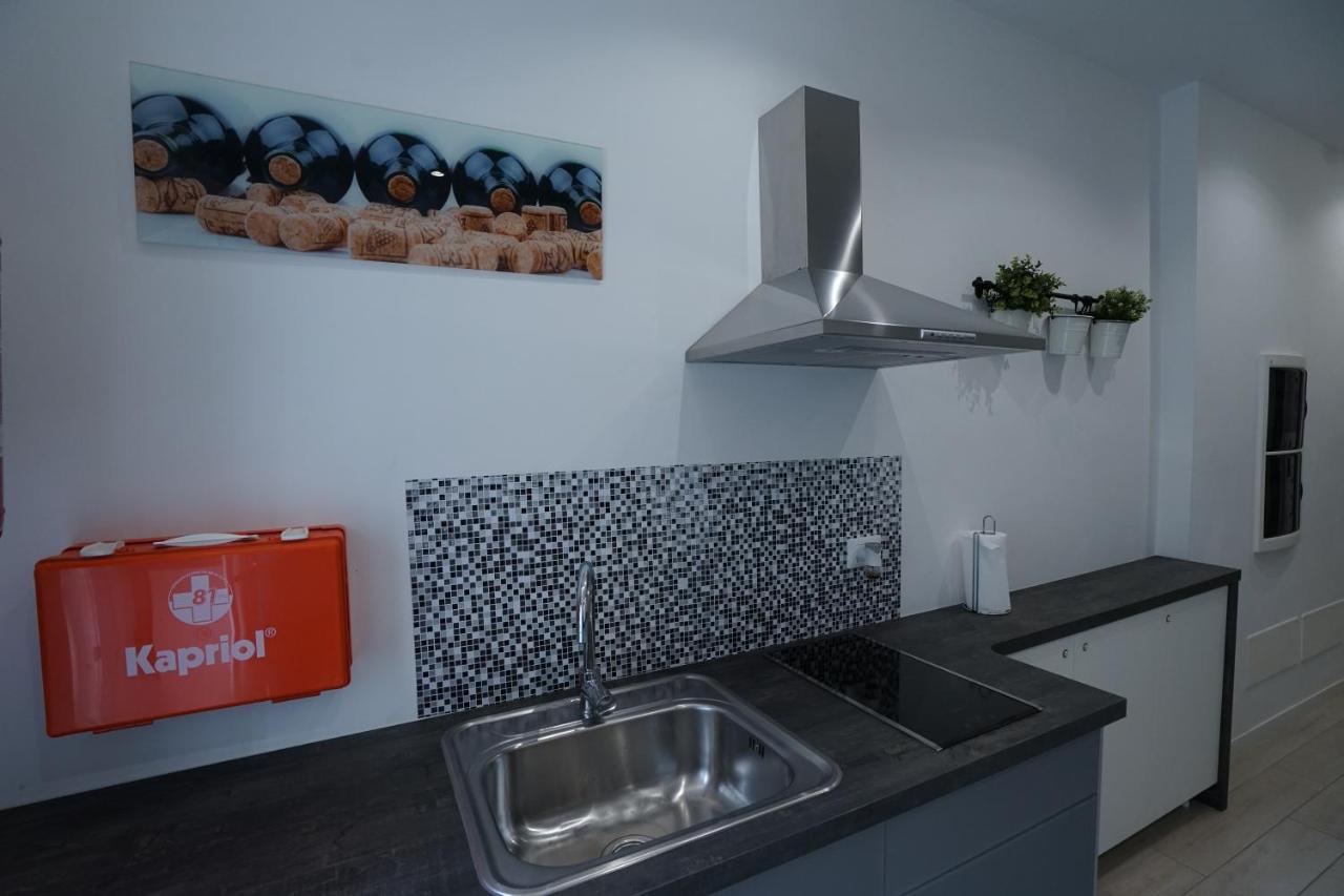 Duca's House Rom